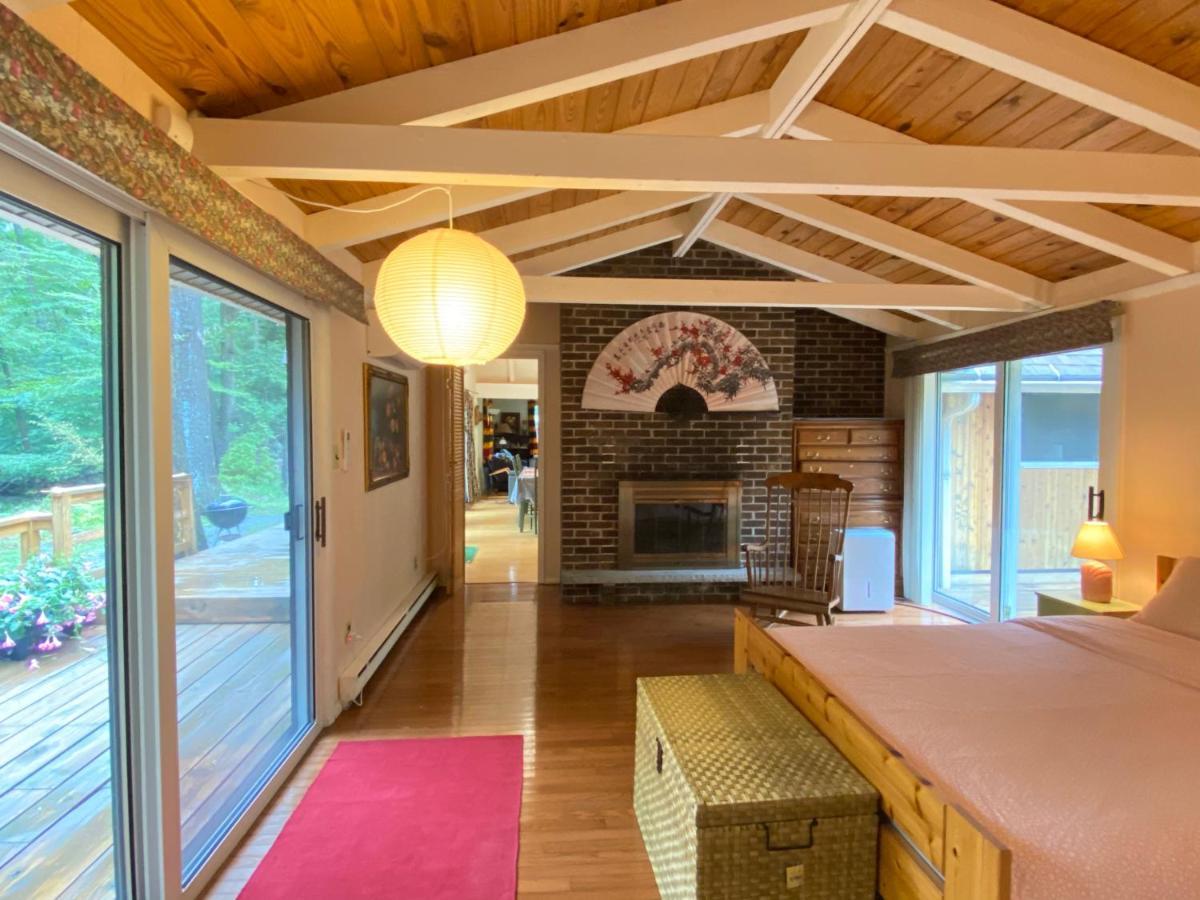 Secluded Chalet On Stream-Mins To Camelback 坦纳斯维尔 外观 照片