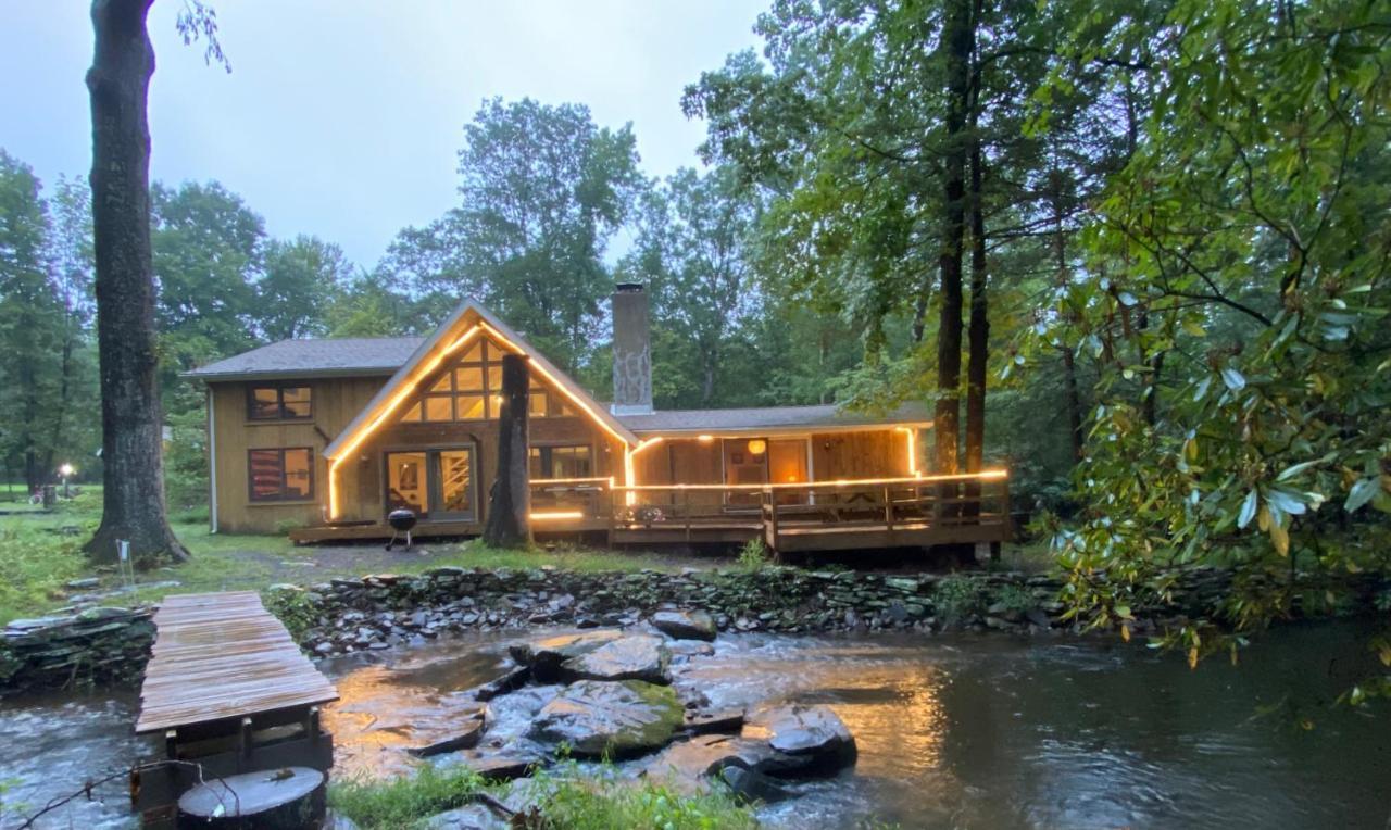 Secluded Chalet On Stream-Mins To Camelback 坦纳斯维尔 外观 照片